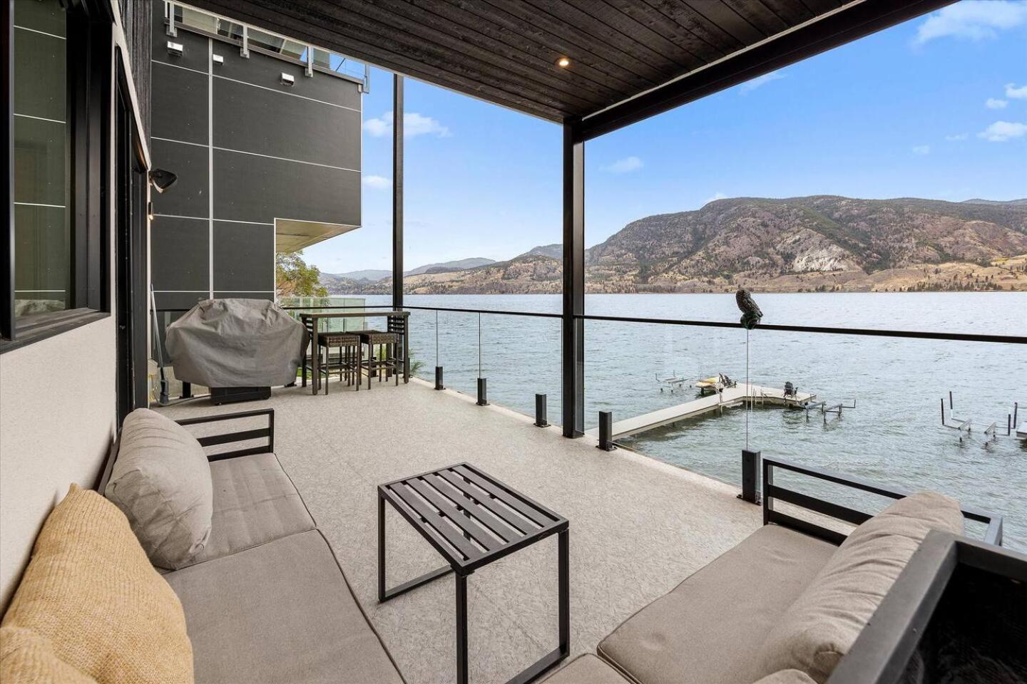 Nest Luxury Modern Lake House Vila Penticton Exterior foto